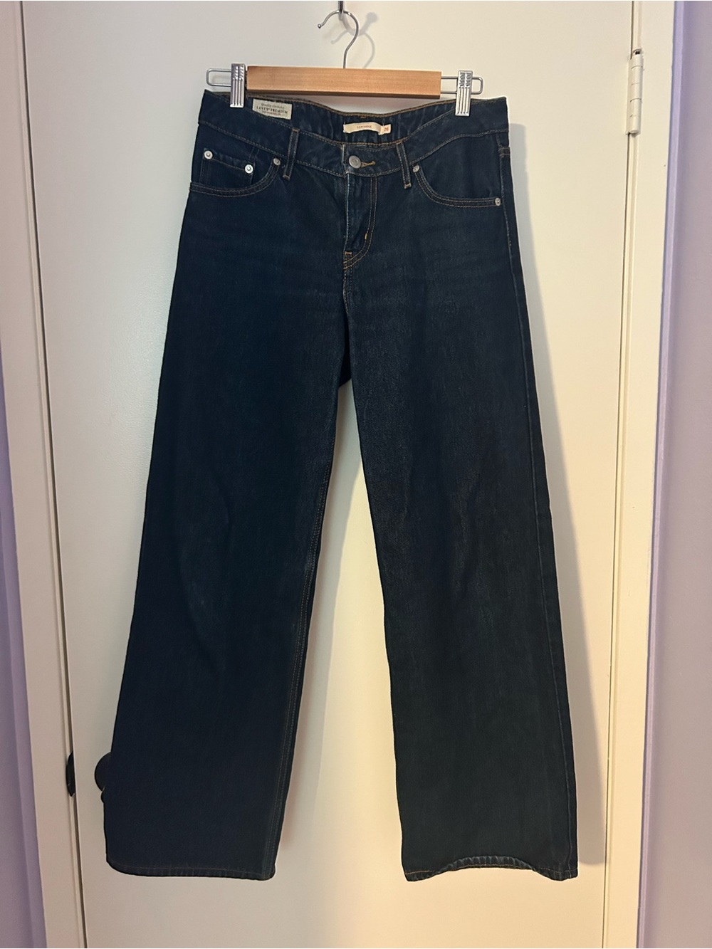Levi Low Loose Dark Wash Jeans